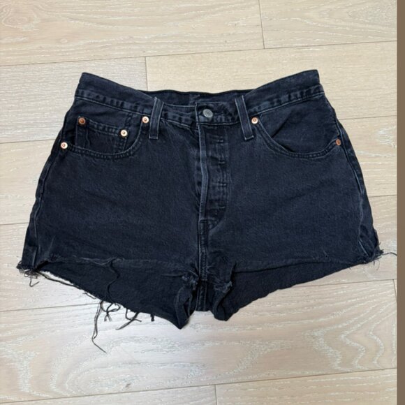 Levi's Jean Shorts (Black) - Size W29 - Picture 1 of 7